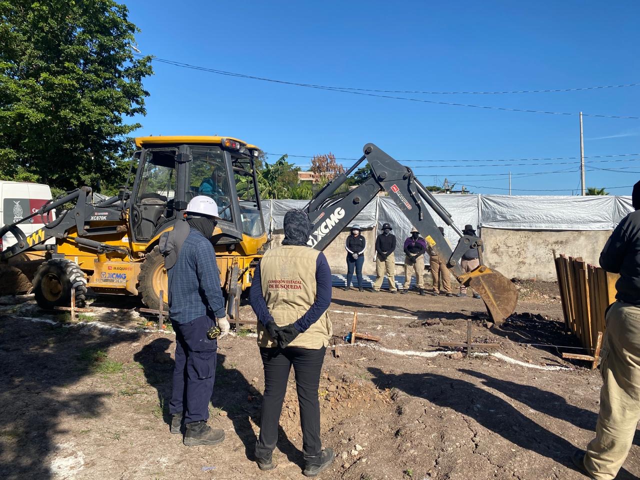 Identificación forense continua en panteón de Culiacan