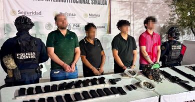 Siguen golpes a estructuras criminales en Culiacán; aseguran fusiles M4, más de mil 600 cartuchos y cuatro detenidos Siguen golpes a estructuras criminales en Culiacán; aseguran fusiles M4, más de mil 600 cartuchos y cuatro detenidos