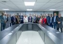 Acepta sindicato del IMSS incremento salarial del 8%